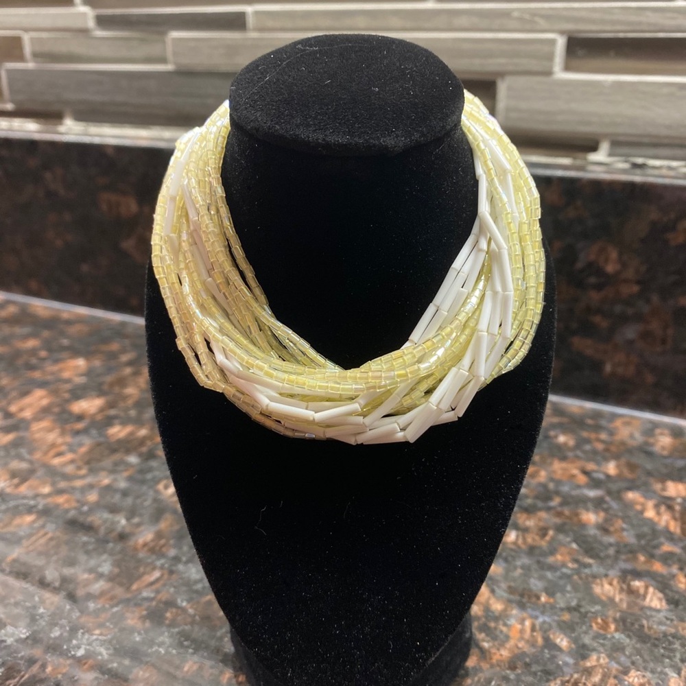 Simple Off-White Beaded Necklace